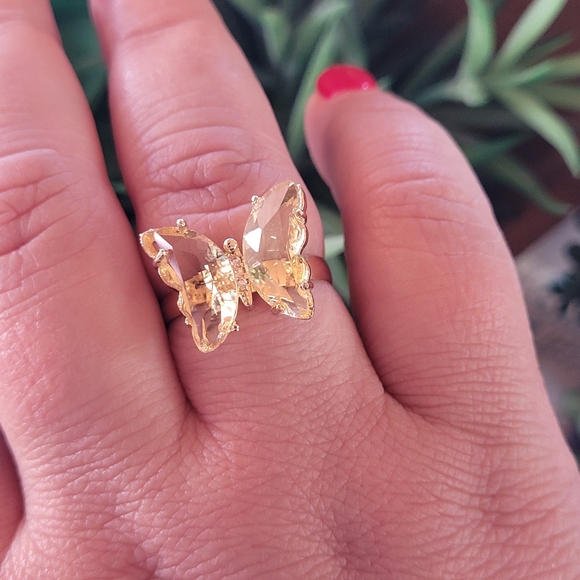 Gold plated yellow butterfly 🦋 ring size 10 - Picture 2 of 2